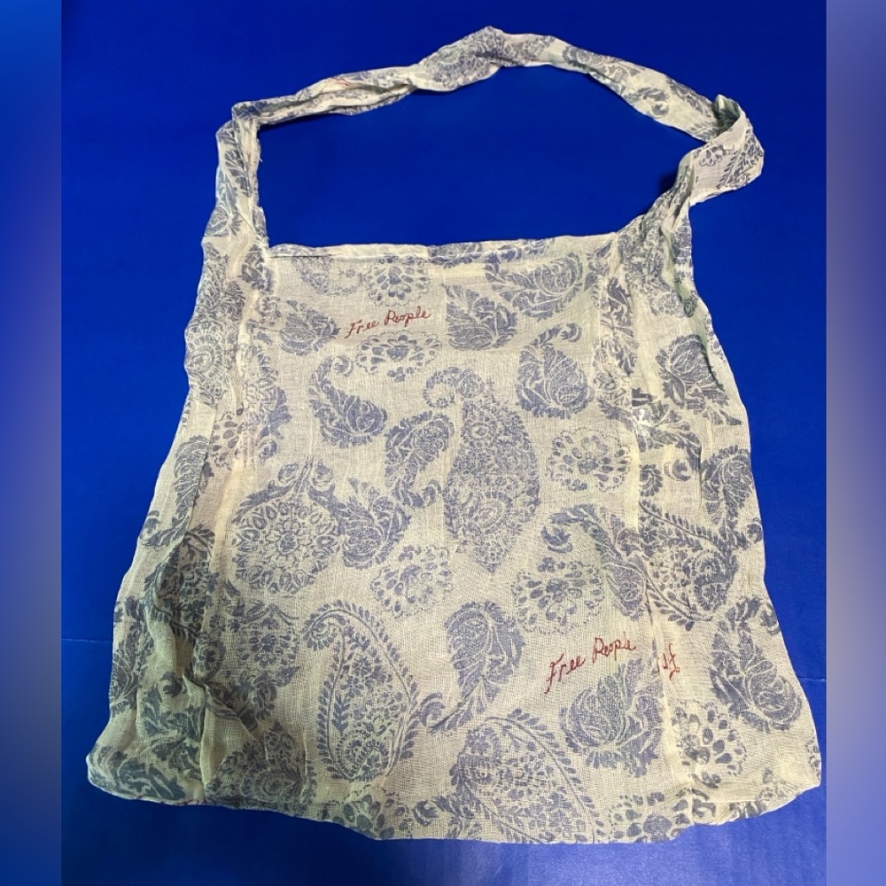 Free People Reusable Boho Blue & Cream Paisley Print Womens Stylish Tote Bag